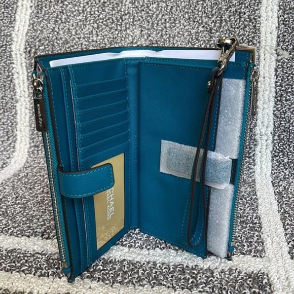 Michael Kors Large Double Zip Leather Wallet Wristlet Phone Case Lagoon - Picture 9 of 16